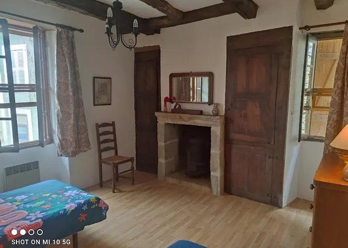 Casa de Férias Les Colombages Pazayac